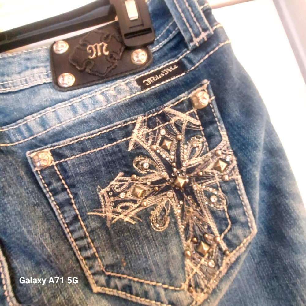 Miss Me Boot Cut Jeans with Cross Embellishments 29 waist 35 length